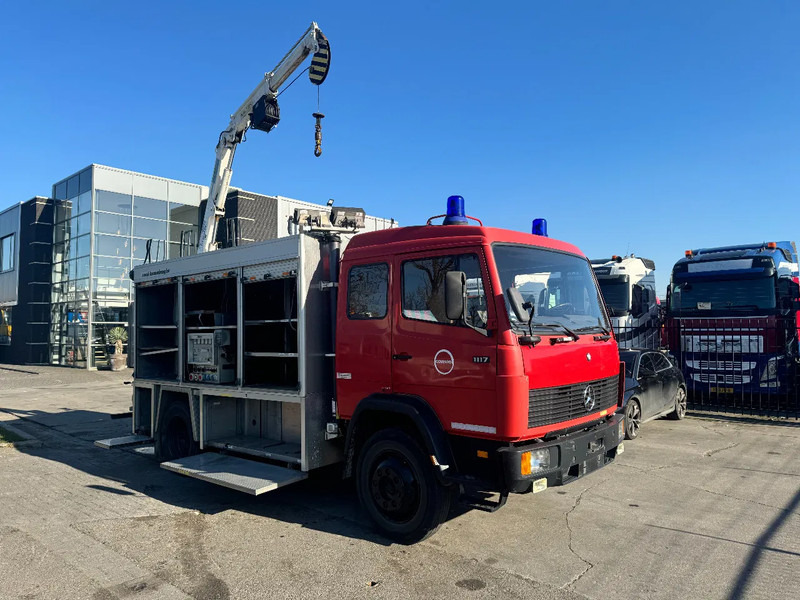 Mercedes-Benz 1117 4X2 FIRE TRUCK HIAB 050A ONLY 105787 KM - المطافئ: صور 2 Mercedes-Benz 1117 4X2 FIRE TRUCK HIAB 050A ONLY 105787 KM - المطافئ: صور 2