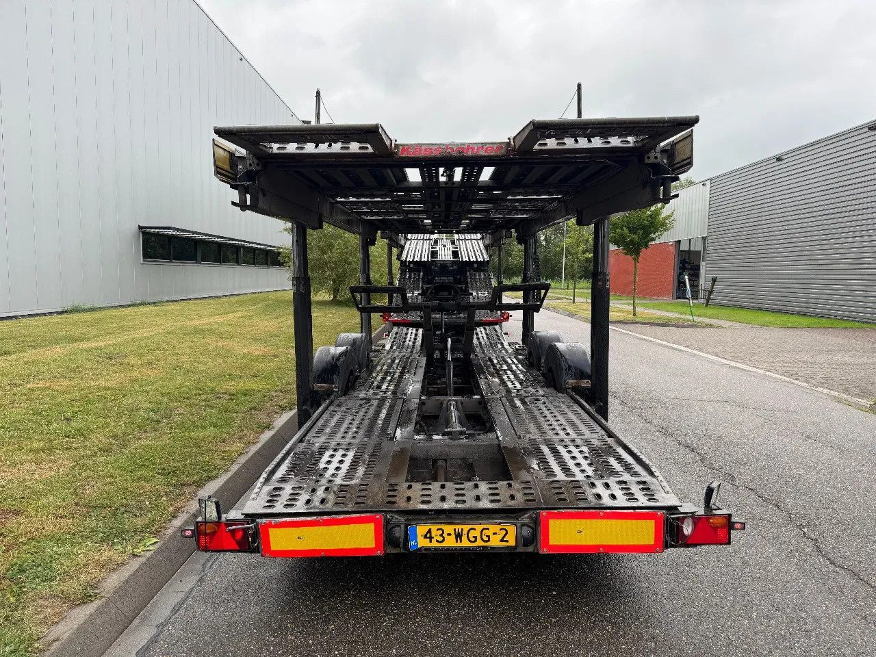 Mercedes-Benz Actros 1842 4X2 EURO 6 KASSBOHRER METAGO + KASSB - شاحنة نقل سيارات شاحنة: صور 4 Mercedes-Benz Actros 1842 4X2 EURO 6 KASSBOHRER METAGO + KASSB - شاحنة نقل سيارات شاحنة: صور 4