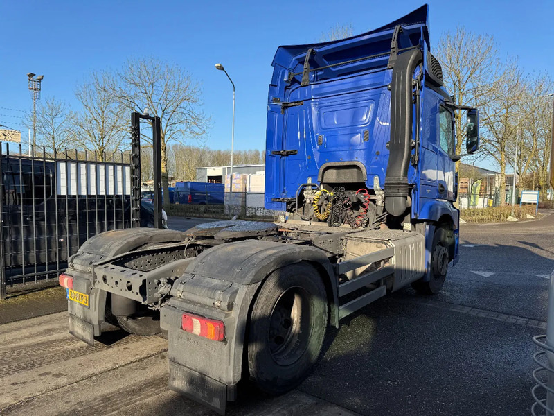 Mercedes-Benz Actros 1936 4X2 - EURO 6 SPOILERS - شاحنة جرار: صور 4 Mercedes-Benz Actros 1936 4X2 - EURO 6 SPOILERS - شاحنة جرار: صور 4