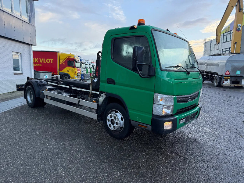 شاحنة ذات الخطاف Mitsubishi Canter 7C18 - EURO 6 + HIAB 5 TON HOOKLIFT: صور 10