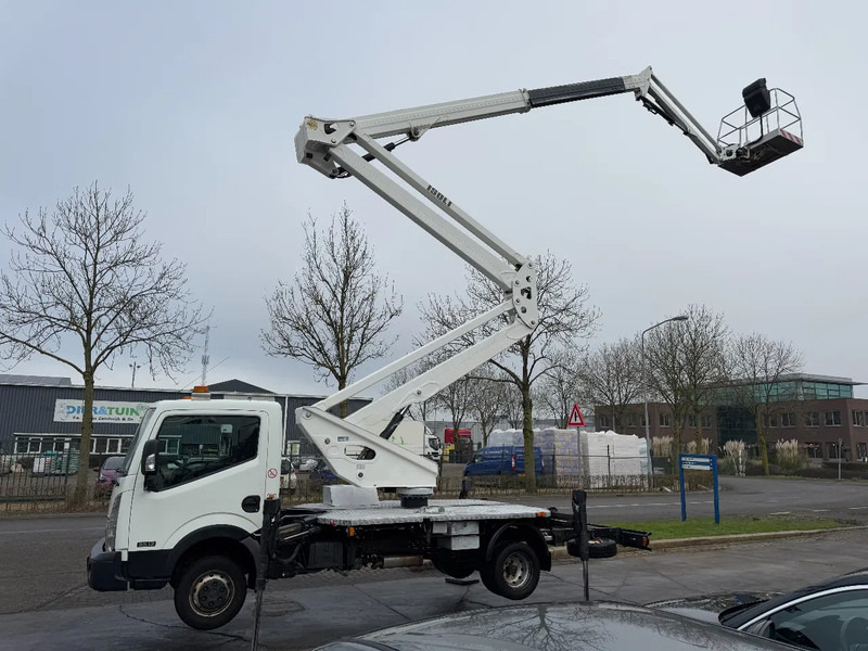 Nissan Cabstar 35.12 + ISOLI 21 METER AERIAL PLATFORM - الشاحنات الصغيرة: صور 2 Nissan Cabstar 35.12 + ISOLI 21 METER AERIAL PLATFORM - الشاحنات الصغيرة: صور 2