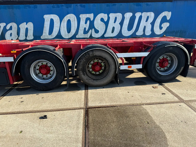 Nooteboom CT-53-04D + CT-26-01,COMBITRAILER 2x20-30-40-45ft HC, 3 X LIFT 2 X STUUR TUV TILL 08-03-2026 - شاحنات الحاويات/ جسم علوي قابل للتغيير نصف مقطورة: صور 5 Nooteboom CT-53-04D + CT-26-01,COMBITRAILER 2x20-30-40-45ft HC, 3 X LIFT 2 X STUUR TUV TILL 08-03-2026 - شاحنات الحاويات/ جسم علوي قابل للتغيير نصف مقطورة: صور 5