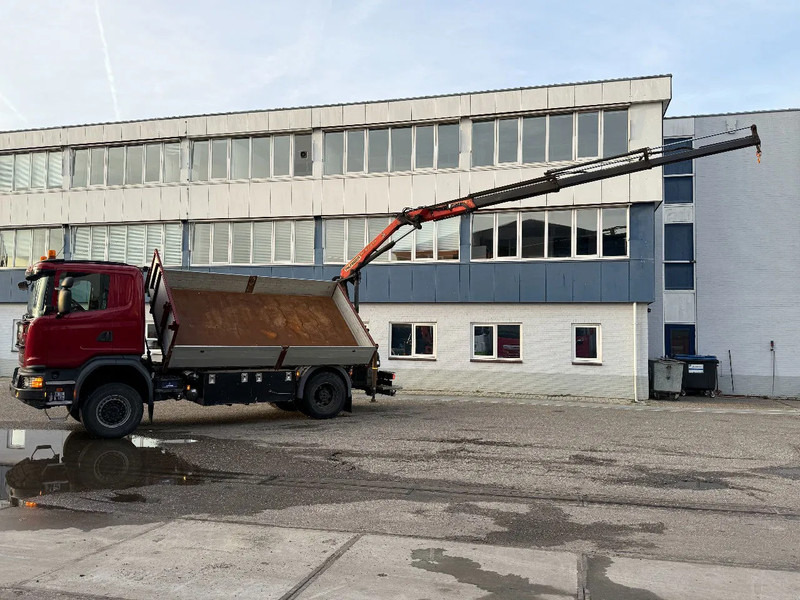 Scania G370 4X4 EURO 6 + 3-SIDE TIPPER + PALFINGER PK9002 + REMOTE - شاحنة كرين: صور 3 Scania G370 4X4 EURO 6 + 3-SIDE TIPPER + PALFINGER PK9002 + REMOTE - شاحنة كرين: صور 3