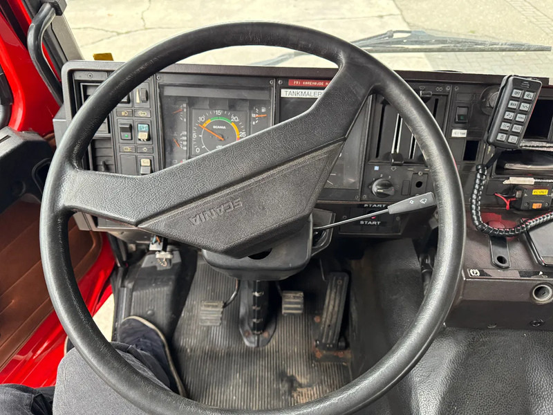 المطافئ Scania P82 4X2 - FIRE TRUCK - 30M LIFT: صور 8