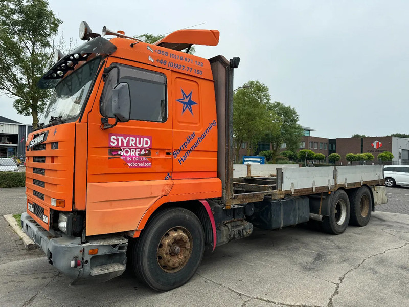 Scania R143-500 V8 6X4 + MANUAL GEARBOX - شاحنات مسطحة: صور 1 Scania R143-500 V8 6X4 + MANUAL GEARBOX - شاحنات مسطحة: صور 1