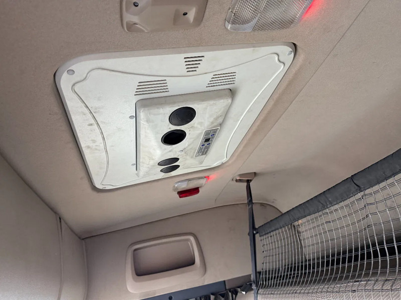 شاحنة جرار Scania R490 10X4, EURO 6, TUV TILL 27-06-2026: صور 13