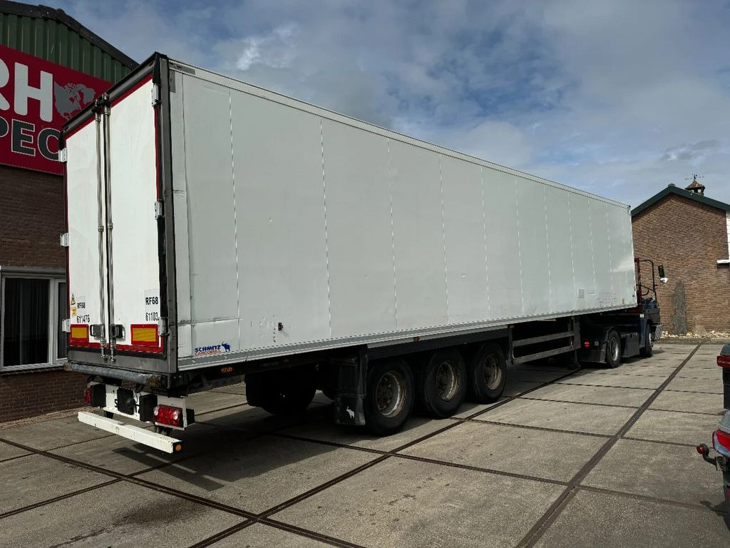 Schmitz Cargobull 15 UNITS THERMO KING SLXE200 BPW AXLE - مبردة نصف مقطورة: صور 3 Schmitz Cargobull 15 UNITS THERMO KING SLXE200 BPW AXLE - مبردة نصف مقطورة: صور 3
