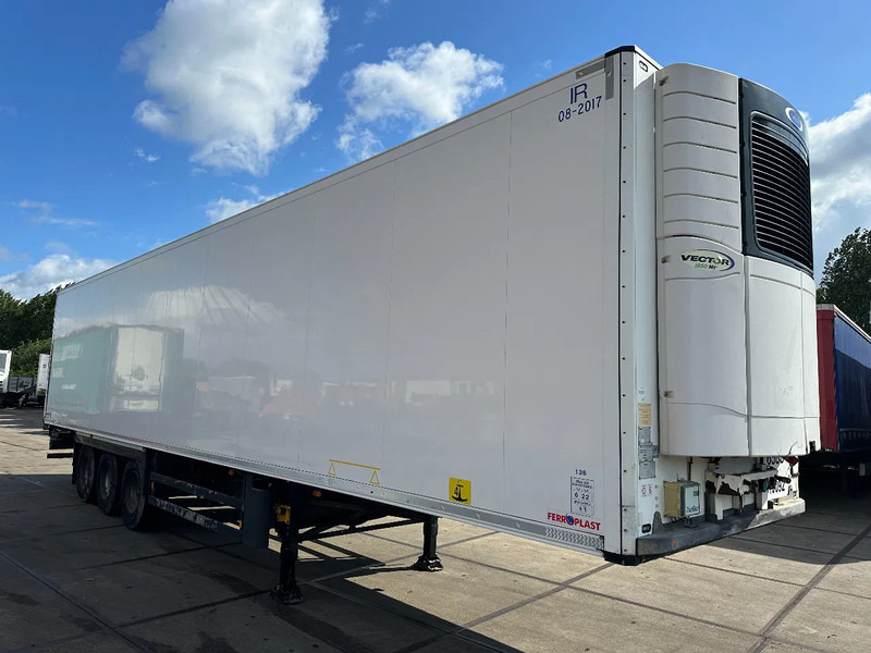 Schmitz Cargobull Schmitz Cargobull PRICES FROM €6950 TO €8950,- 40 X CARRIER 1850 MT D/E SAF AXELS - مبردة نصف مقطورة: صور 2 Schmitz Cargobull Schmitz Cargobull PRICES FROM €6950 TO €8950,- 40 X CARRIER 1850 MT D/E SAF AXELS - مبردة نصف مقطورة: صور 2