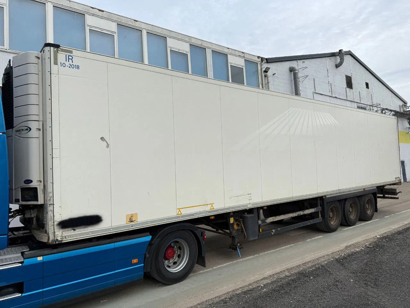 Schmitz Cargobull Schmitz Cargobull PRICES FROM €6950 TO €8950,- 40 X CARRIER 1850 MT D/E SAF AXELS - مبردة نصف مقطورة: صور 2 Schmitz Cargobull Schmitz Cargobull PRICES FROM €6950 TO €8950,- 40 X CARRIER 1850 MT D/E SAF AXELS - مبردة نصف مقطورة: صور 2