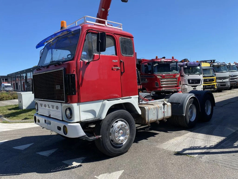 Volvo F 89 6X2 - F89TURBO6 - شاحنة جرار: صور 1 Volvo F 89 6X2 - F89TURBO6 - شاحنة جرار: صور 1