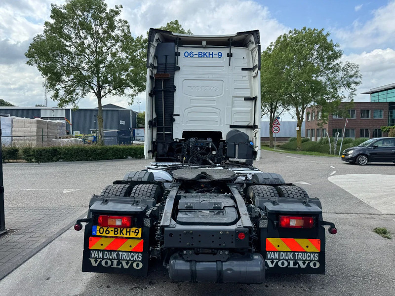 Volvo FH 460 6X2 - EURO 6 + KIPPER HYDR. + LIFTING AXLE + TÜV 01-2026 - شاحنة جرار: صور 5 Volvo FH 460 6X2 - EURO 6 + KIPPER HYDR. + LIFTING AXLE + TÜV 01-2026 - شاحنة جرار: صور 5