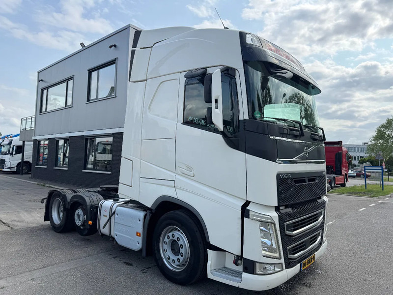 Volvo FH 460 6X2 - EURO 6 + KIPPER HYDR. + LIFTING AXLE + TÜV 01-2026 - شاحنة جرار: صور 3 Volvo FH 460 6X2 - EURO 6 + KIPPER HYDR. + LIFTING AXLE + TÜV 01-2026 - شاحنة جرار: صور 3