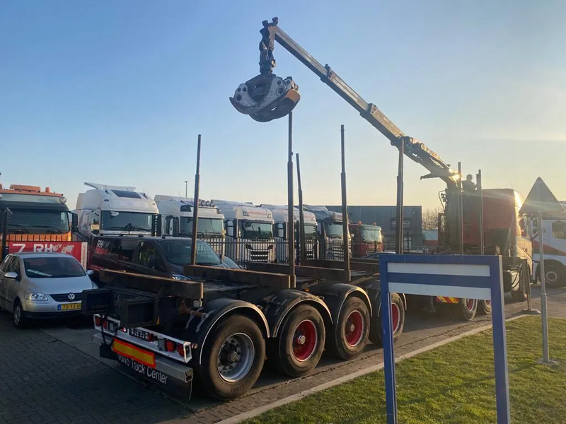 Volvo FH 540 6X4 EURO 6 + EPSILON S260Z96 + TRAILER 4 AXLE DOLL - شاحنة جرار: صور 4 Volvo FH 540 6X4 EURO 6 + EPSILON S260Z96 + TRAILER 4 AXLE DOLL - شاحنة جرار: صور 4