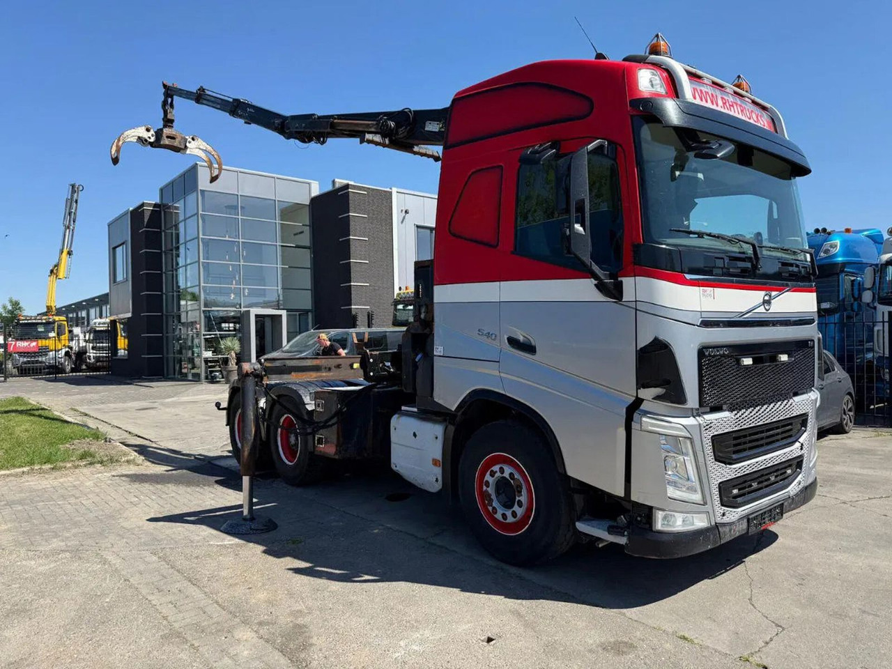 Volvo FH 540 6X4 - EURO 6 + PALFINGER EPSILON S260Z96 - شاحنة كرين: صور 3 Volvo FH 540 6X4 - EURO 6 + PALFINGER EPSILON S260Z96 - شاحنة كرين: صور 3
