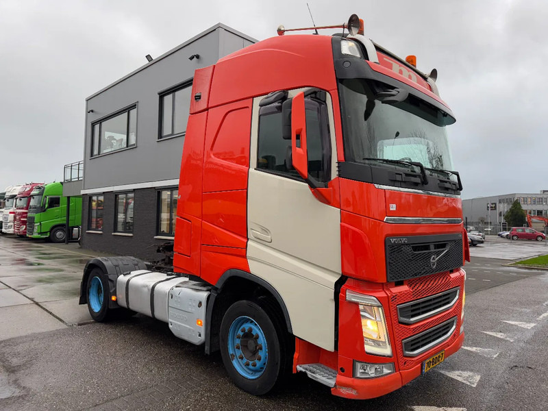 Volvo FH FH420 - شاحنة جرار: صور 3 Volvo FH FH420 - شاحنة جرار: صور 3