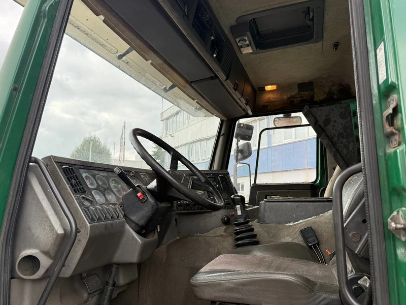 تأجير Volvo FL 12.420 6X2 MANUAL GEAR / FULL STEEL SUSP. / 10 TYRES / HUB REDUCT. + CABLELIFT TIPPER + CONTAINER FLATBED Volvo FL 12.420 6X2 MANUAL GEAR / FULL STEEL SUSP. / 10 TYRES / HUB REDUCT. + CABLELIFT TIPPER + CONTAINER FLATBED: صور 12