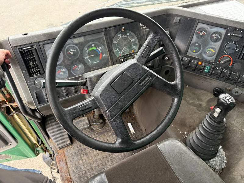 تأجير Volvo FL 12.420 6X2 MANUAL GEAR / FULL STEEL SUSP. / 10 TYRES / HUB REDUCT. + CABLELIFT TIPPER + CONTAINER FLATBED Volvo FL 12.420 6X2 MANUAL GEAR / FULL STEEL SUSP. / 10 TYRES / HUB REDUCT. + CABLELIFT TIPPER + CONTAINER FLATBED: صور 15