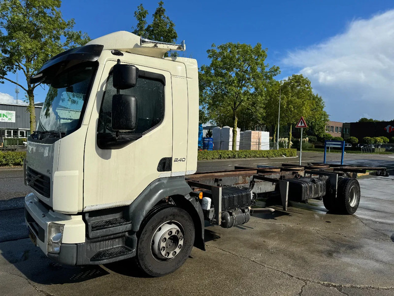 Volvo FL 240 4X2 - EURO 5 CHASSIS - الشاسيه شاحنة: صور 1 Volvo FL 240 4X2 - EURO 5 CHASSIS - الشاسيه شاحنة: صور 1