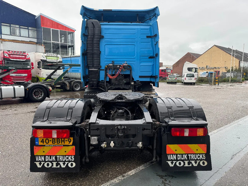 Volvo FM 330 4X2 EURO 5 ONLY 519.822 KM SPOILERS HOLLAND TRUCK - شاحنة جرار: صور 5 Volvo FM 330 4X2 EURO 5 ONLY 519.822 KM SPOILERS HOLLAND TRUCK - شاحنة جرار: صور 5