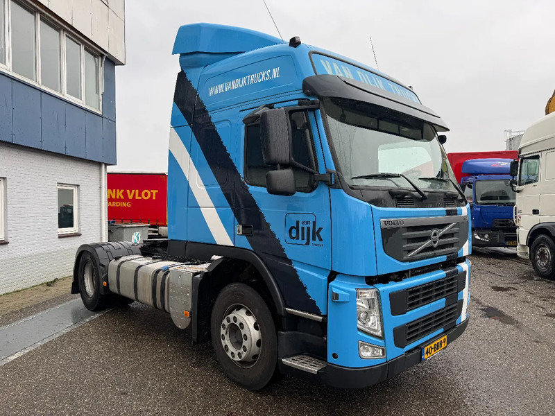 Volvo FM 330 4X2 EURO 5 ONLY 519.822 KM SPOILERS HOLLAND TRUCK - شاحنة جرار: صور 3 Volvo FM 330 4X2 EURO 5 ONLY 519.822 KM SPOILERS HOLLAND TRUCK - شاحنة جرار: صور 3