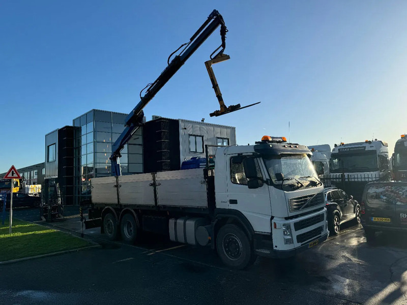 Volvo FM 340 6X2 EFFER 140 2S EURO 3 - شاحنة كرين: صور 1 Volvo FM 340 6X2 EFFER 140 2S EURO 3 - شاحنة كرين: صور 1