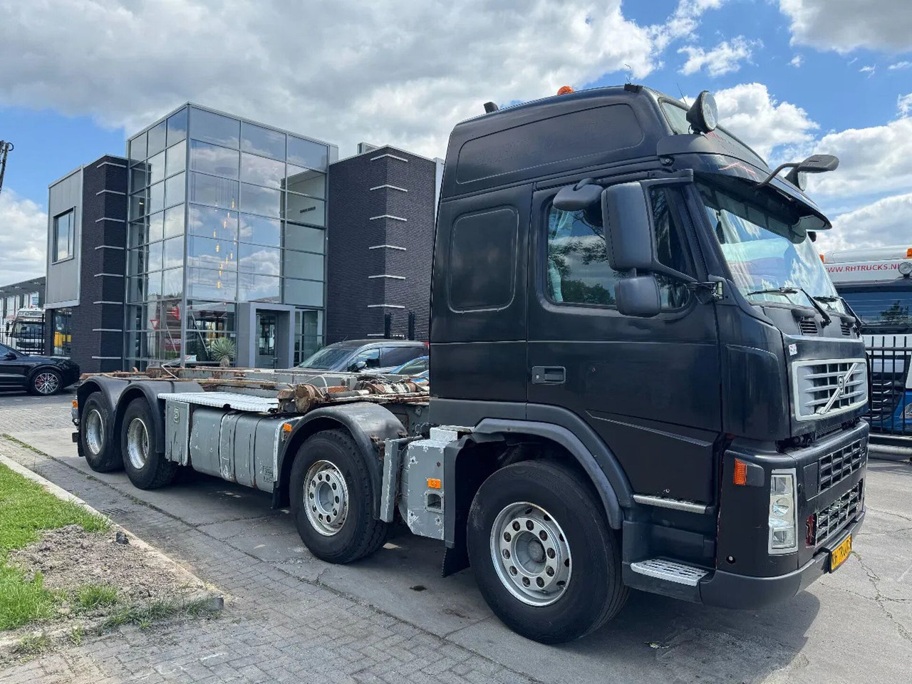 Volvo FM 440 8X4 EURO 5 + CABELLIFT TIPPER - شاحنة ذات الخطاف: صور 4 Volvo FM 440 8X4 EURO 5 + CABELLIFT TIPPER - شاحنة ذات الخطاف: صور 4