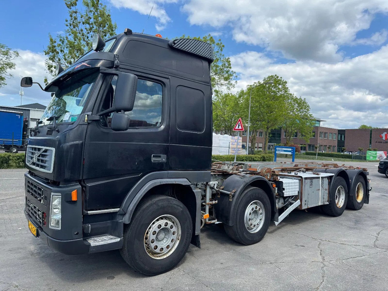 Volvo FM 440 8X4 EURO 5 + CABELLIFT TIPPER - شاحنة ذات الخطاف: صور 1 Volvo FM 440 8X4 EURO 5 + CABELLIFT TIPPER - شاحنة ذات الخطاف: صور 1