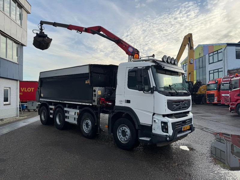 Volvo FMX 420 8X4 HMF 1643Z2 + REMOTE CONTROL + HYVA KIPPER - قلابات, شاحنة كرين: صور 4 Volvo FMX 420 8X4 HMF 1643Z2 + REMOTE CONTROL + HYVA KIPPER - قلابات, شاحنة كرين: صور 4