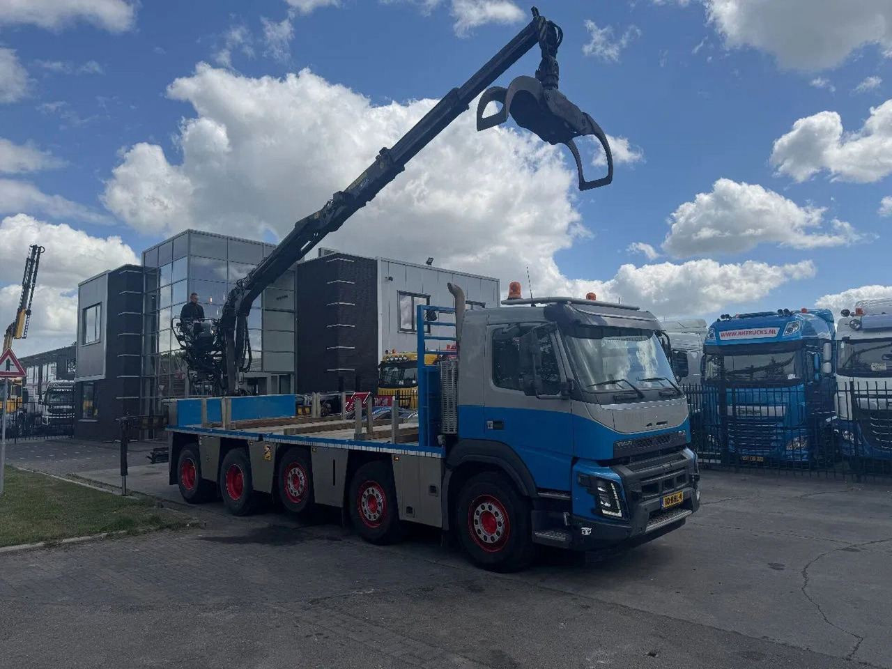 Volvo FMX 460 10X4 HIAB J2640ZT + HULTDINS GRIJPER HUB - شاحنة كرين: صور 1 Volvo FMX 460 10X4 HIAB J2640ZT + HULTDINS GRIJPER HUB - شاحنة كرين: صور 1