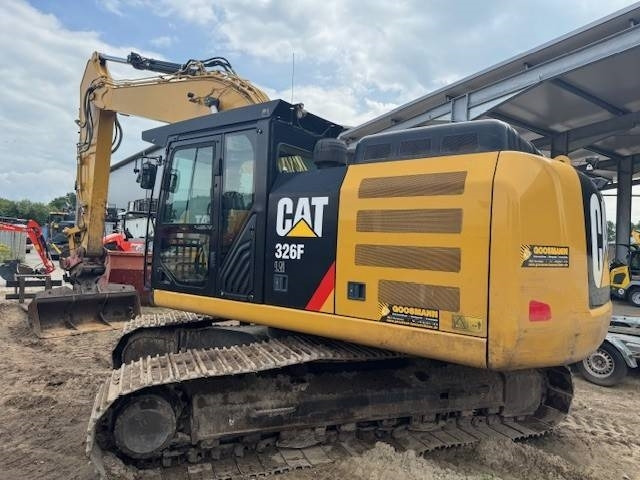 CAT 326 FL - حفارات زحافة: صور 1 CAT 326 FL - حفارات زحافة: صور 1