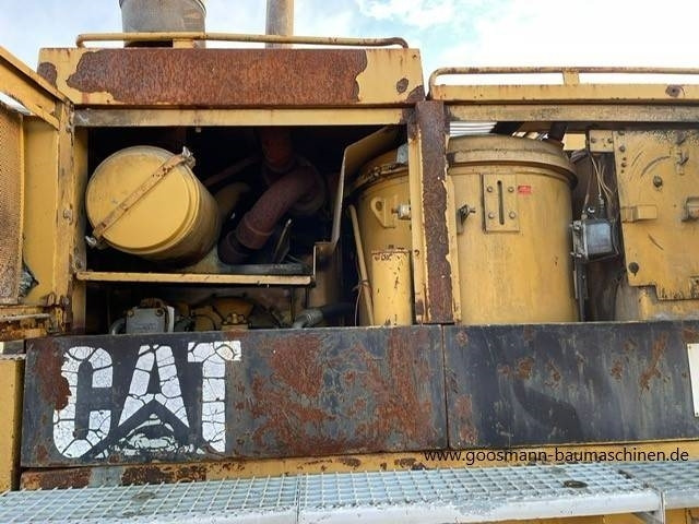 حفارات زحافة CATERPILLAR 231 D LC: صور 10