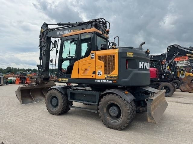 HYUNDAI HW170 ACR - حفارة على عجلات: صور 3 HYUNDAI HW170 ACR - حفارة على عجلات: صور 3