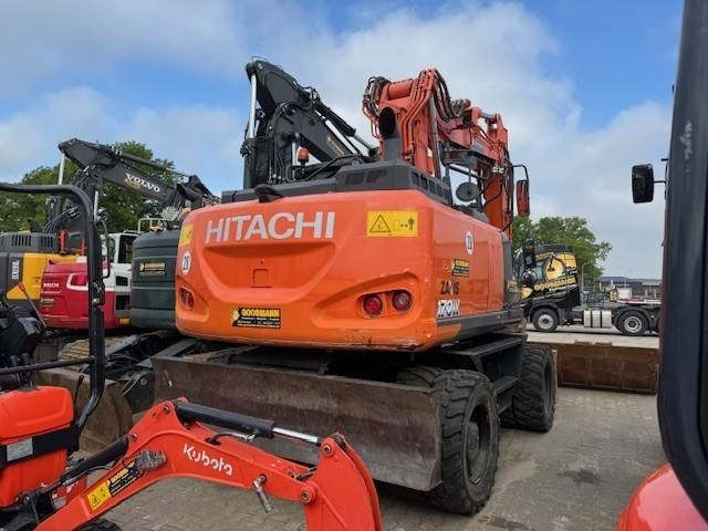Hitachi ZX 170 W - حفارة على عجلات: صور 2 Hitachi ZX 170 W - حفارة على عجلات: صور 2