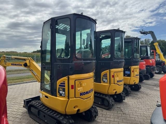 KOMATSU PC16 - حفارة مصغرة: صور 2 KOMATSU PC16 - حفارة مصغرة: صور 2