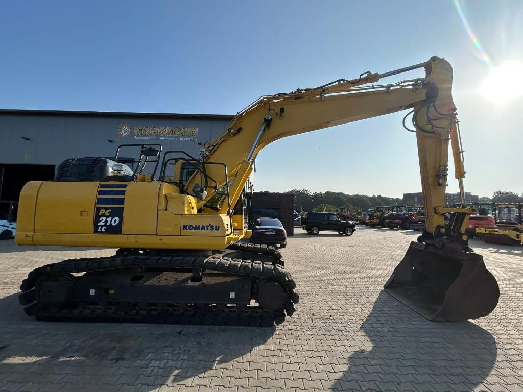 KOMATSU PC210 LC-11 - حفارات زحافة: صور 4 KOMATSU PC210 LC-11 - حفارات زحافة: صور 4