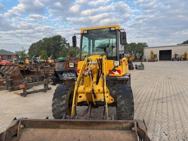 Komatsu WA 65-3 - اللودر بعجل: صور 4 Komatsu WA 65-3 - اللودر بعجل: صور 4