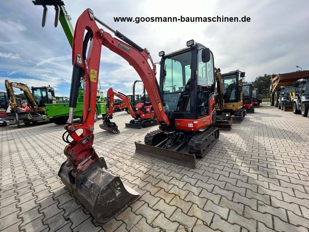 Kubota KX 018-4 - حفارة مصغرة: صور 1 Kubota KX 018-4 - حفارة مصغرة: صور 1