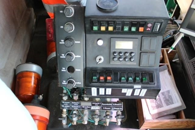 MAN M 2000 - سياره كنس شوارع: صور 5 MAN M 2000 - سياره كنس شوارع: صور 5