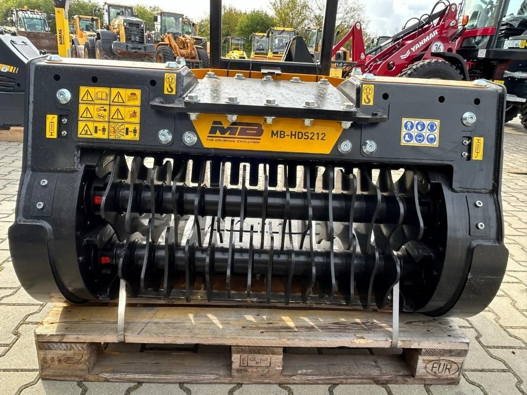 MB Crusher HDS 212 - بكت حفار: صور 4 MB Crusher HDS 212 - بكت حفار: صور 4