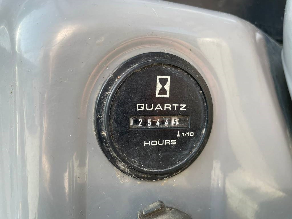 New Holland E 29 B SR - حفارة مصغرة: صور 5 New Holland E 29 B SR - حفارة مصغرة: صور 5