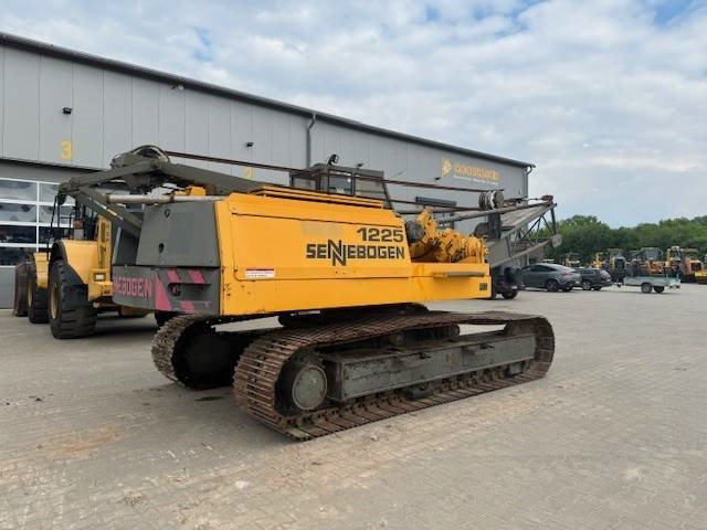 SENNEBOGEN S 1225R - حفارات زحافة: صور 2 SENNEBOGEN S 1225R - حفارات زحافة: صور 2
