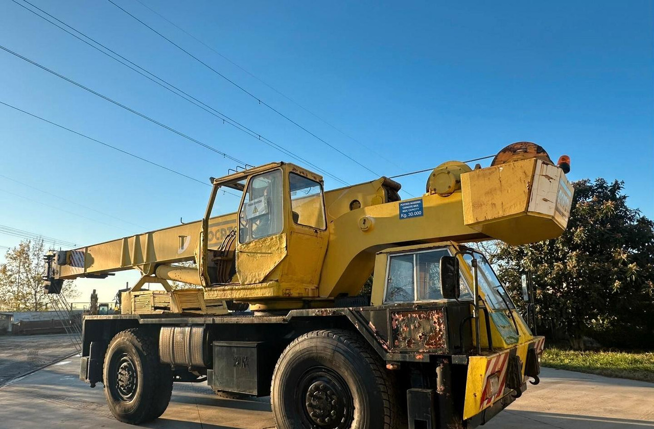 Autogru Locatelli 30 ton - الرافعة: صور 3 Autogru Locatelli 30 ton - الرافعة: صور 3