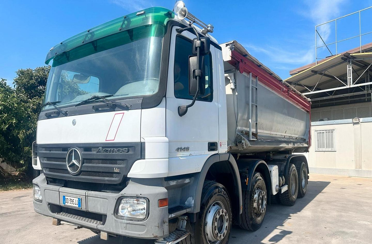 Mercedes Actros 4146 4 assi ribaltabile - أخرى: صور 2 Mercedes Actros 4146 4 assi ribaltabile - أخرى: صور 2