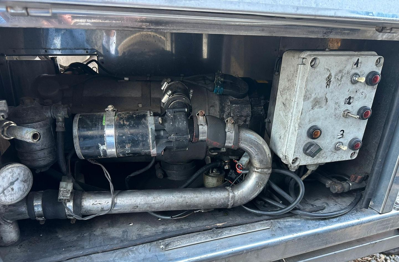 Semirimorchio cisterna Feldbinder - أخرى: صور 5 Semirimorchio cisterna Feldbinder - أخرى: صور 5