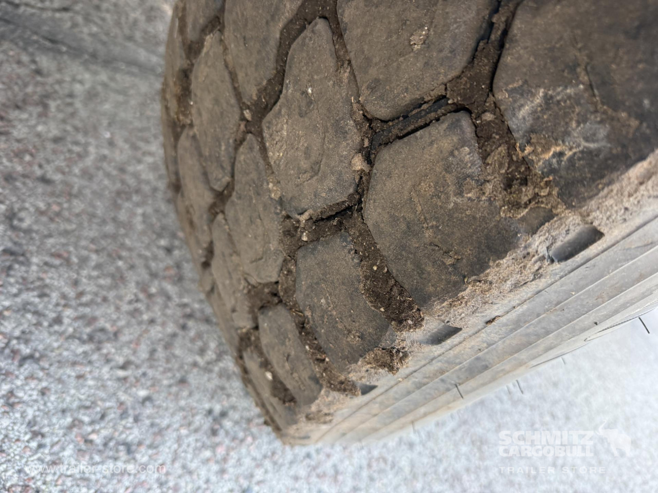 KAESSBOHRER Tipper Steel half pipe body 27m³ - قلابة نصف مقطورة: صور 2 KAESSBOHRER Tipper Steel half pipe body 27m³ - قلابة نصف مقطورة: صور 2