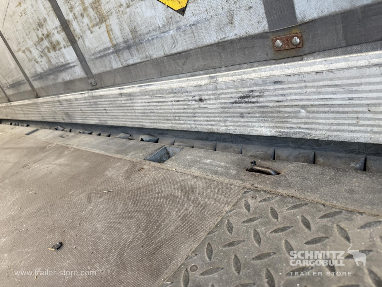SCHMITZ Curtainsider Standard - الخيمة نصف مقطورة: صور 2 SCHMITZ Curtainsider Standard - الخيمة نصف مقطورة: صور 2