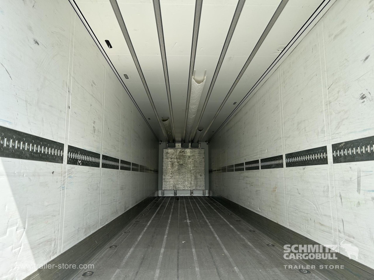 SCHMITZ Reefer Standard - متساوي نصف مقطورة: صور 3 SCHMITZ Reefer Standard - متساوي نصف مقطورة: صور 3