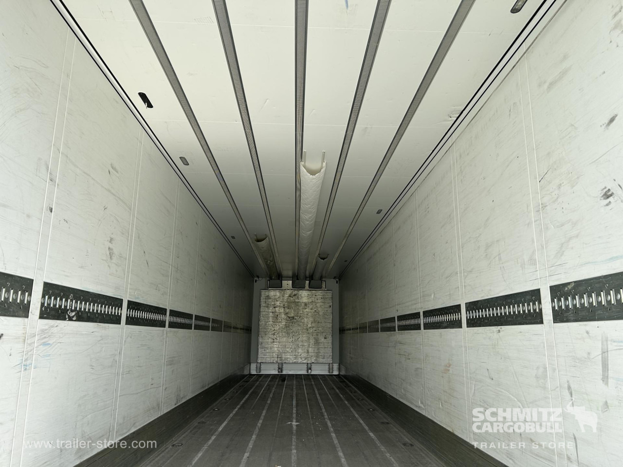 SCHMITZ Reefer Standard - متساوي نصف مقطورة: صور 4 SCHMITZ Reefer Standard - متساوي نصف مقطورة: صور 4