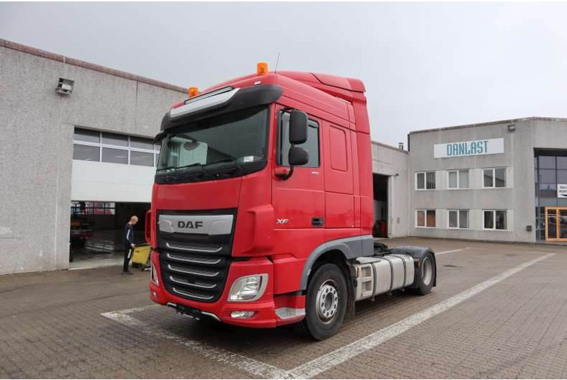 DAF XF 480 FT Tractor/Sattelzugmaschine/Trækker - شاحنة جرار: صور 1 DAF XF 480 FT Tractor/Sattelzugmaschine/Trækker - شاحنة جرار: صور 1