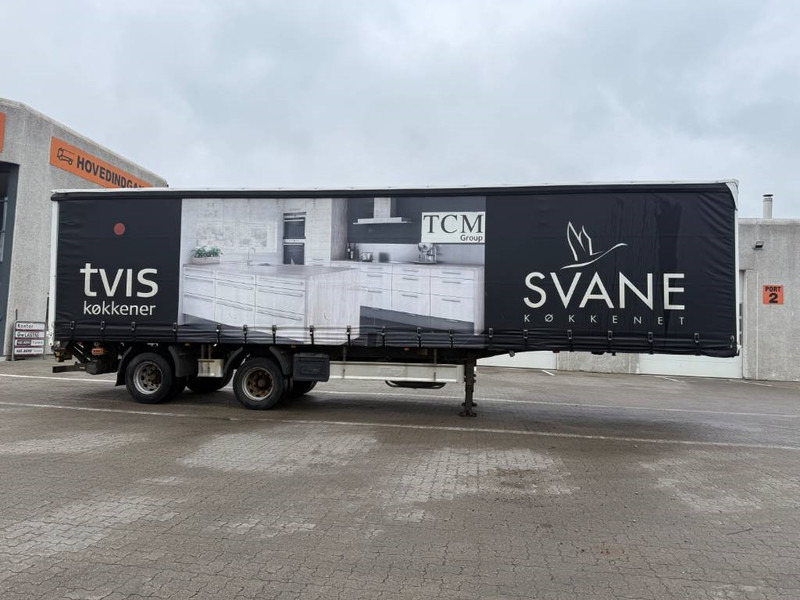 Fliegl Curtainsider / Planenauflieger / Gardin - الخيمة نصف مقطورة: صور 2 Fliegl Curtainsider / Planenauflieger / Gardin - الخيمة نصف مقطورة: صور 2